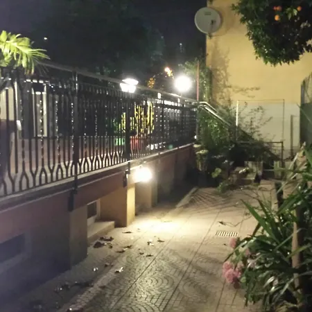 Le Streghe Di 3* Rom